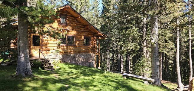 Building Photo - 6550 Lodgepole Trail Rental
