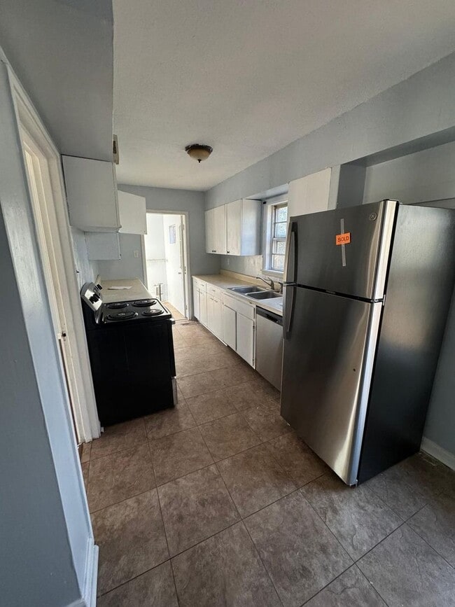 Photo - Newly Renovated Home in Florence!!