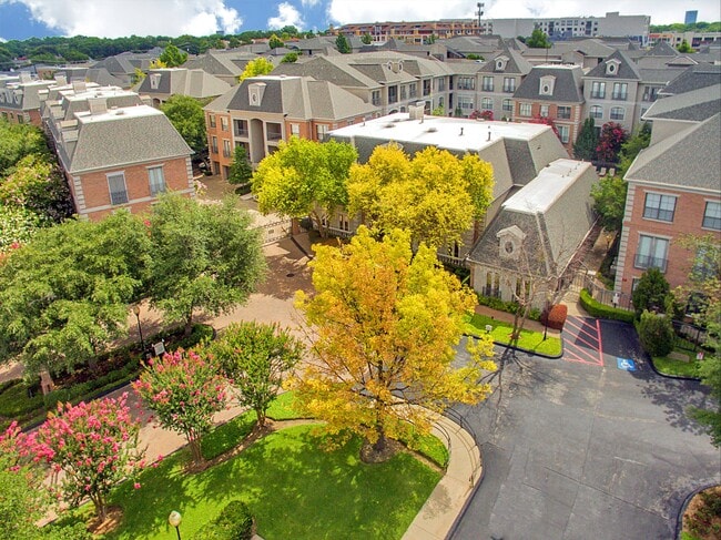 Renaissance at Preston Hollow