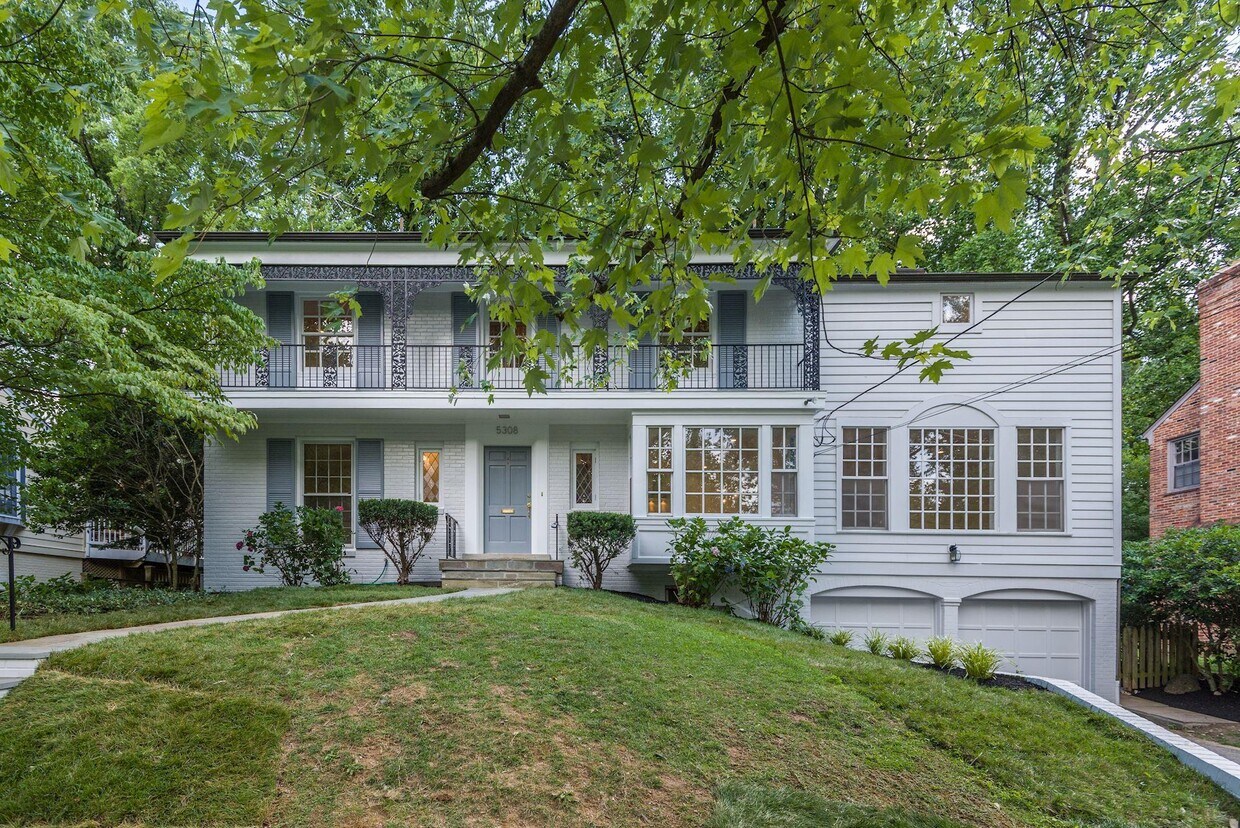 Photo - 5308 Falmouth Rd (Bethesda, MD)
