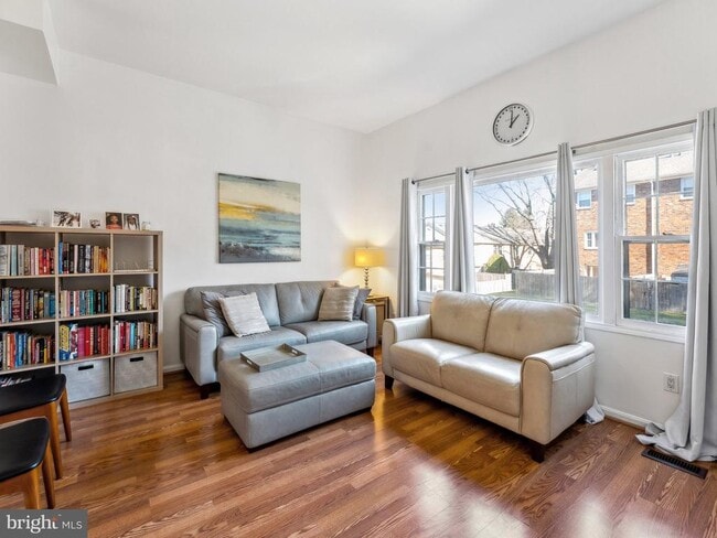 Photo - 5805 Torington Dr
