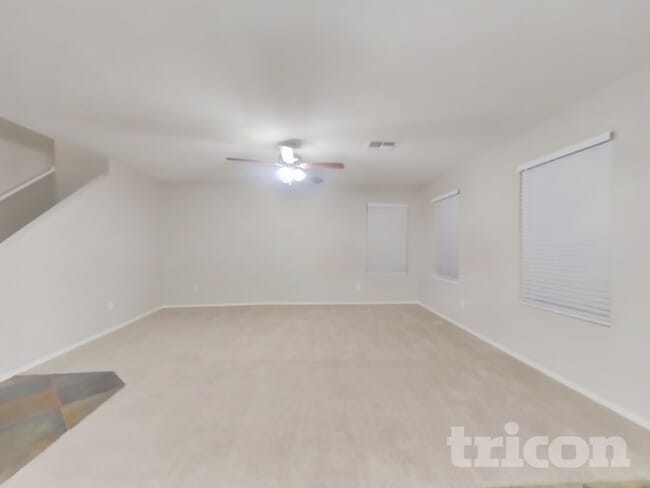 Photo - 15923 N 169th Dr