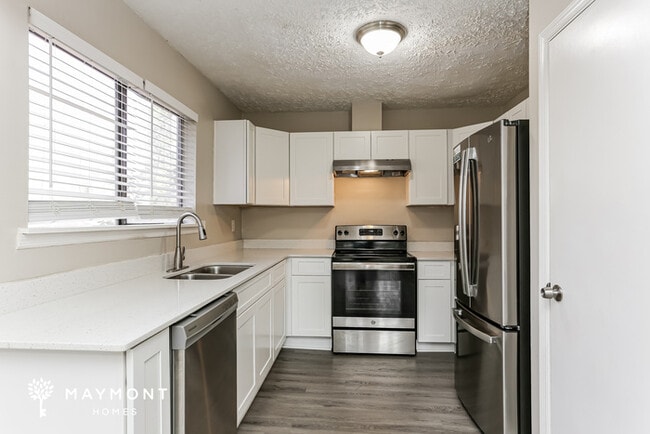 Photo - 1483 Flat Rock Rd