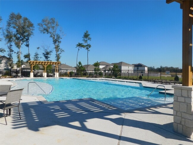 Photo - 16658 Moss Ln