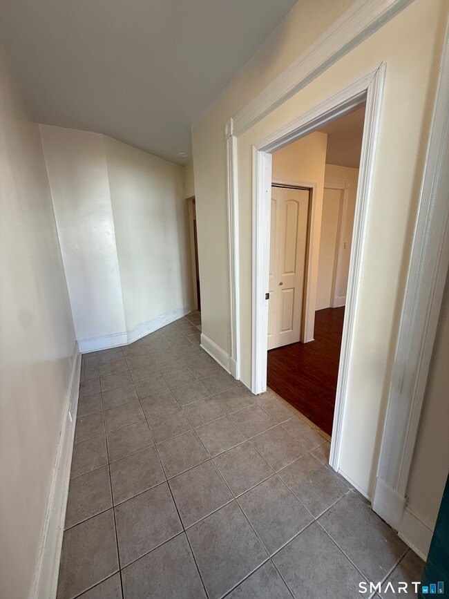 Photo - 215 Woodlawn Terrace Unit 1