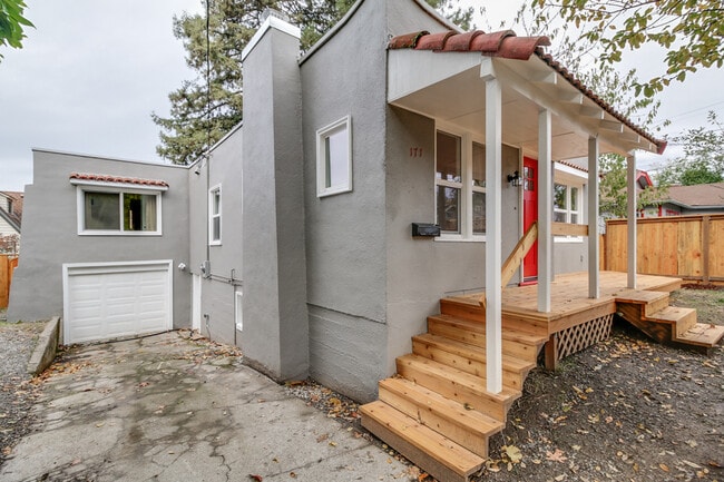 Photo - Wonderful 3-Bedroom, 2-Bath Home With a Basement!
