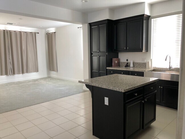 Photo - Spacious 3 Bedroom home