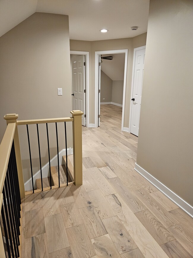 Photo - 11255 Walker Rd