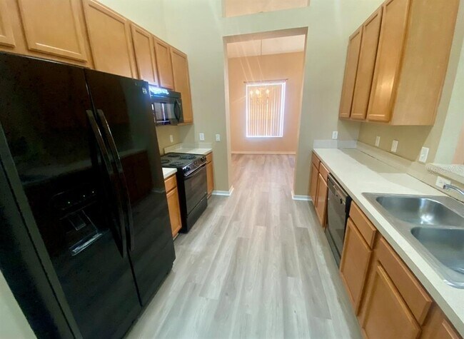 Photo - 1239 Dunbrooke St