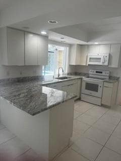 Photo - 441 Sunrise Way