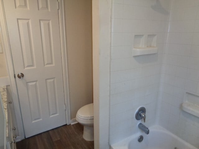 Building Photo - 701 Foster Dr Unit 2