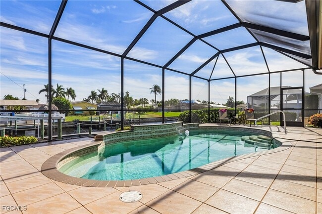 Building Photo - 3517 SE 18th Ave