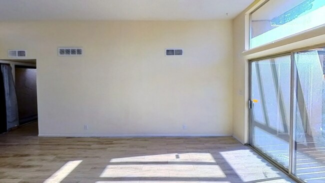 Photo - 51 Calle San Blas NE