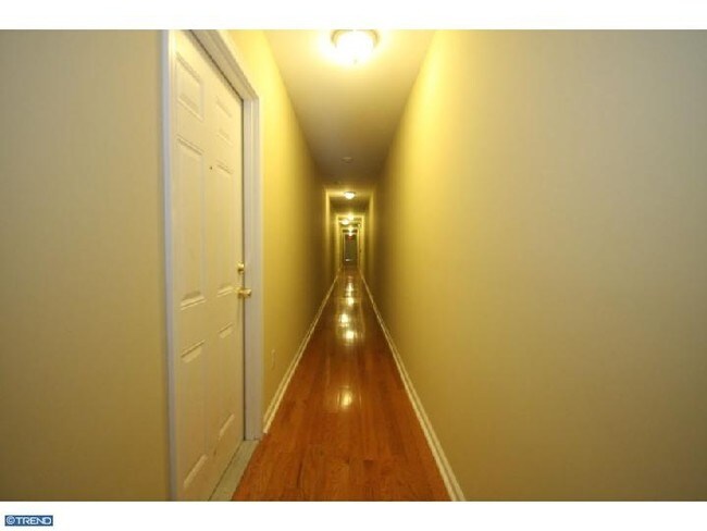 Photo - 1407-1409 N Carlisle St