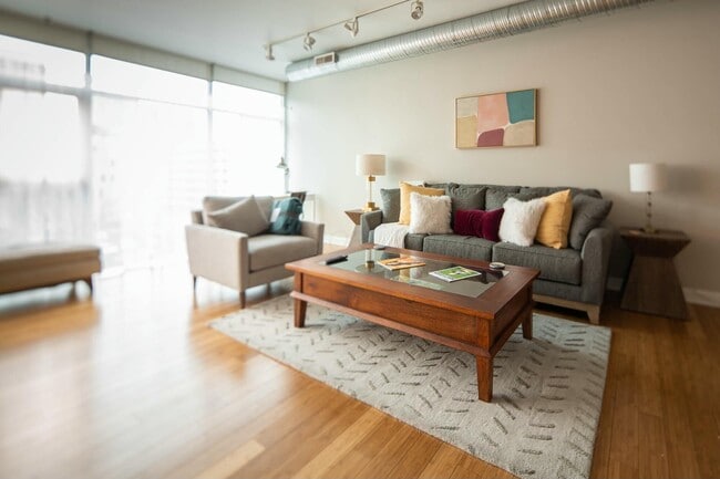 Photo - 100 E Gay St Unit 405