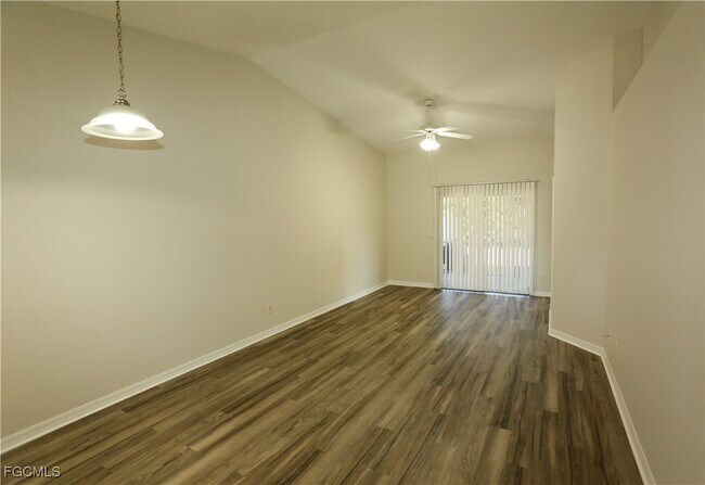 Photo - 4612 25th St SW