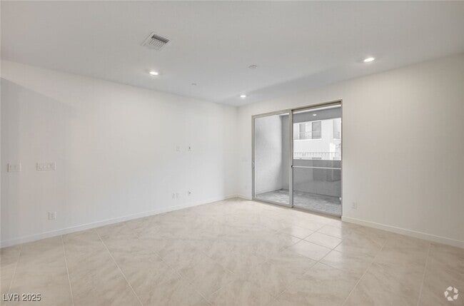 Building Photo - 2544 Vandra St Rental