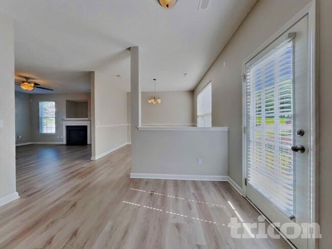 Photo - 6103 Glen Way Dr