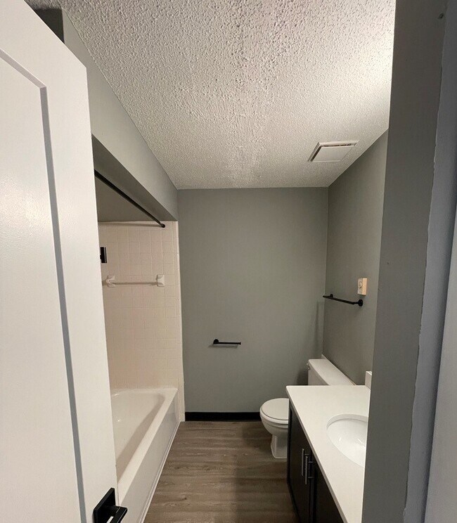 Photo - The Winston Apartments