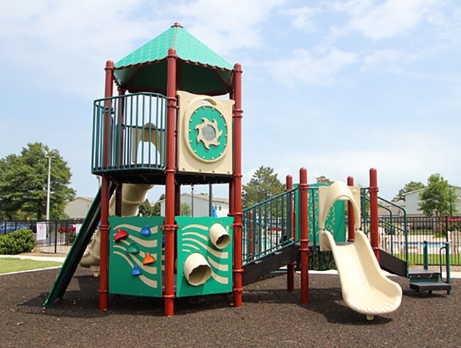 Photo - Willoughby Bay- No Cost Utilities*