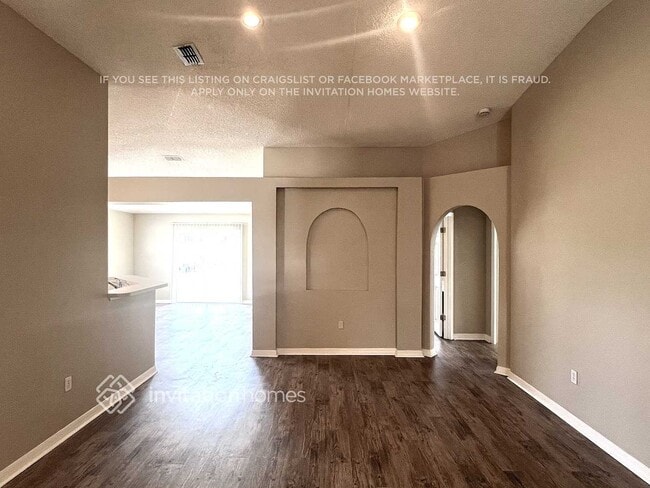 Photo - 15955 Wilkinson Dr