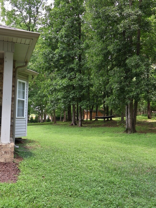 Photo - 829 Ridgetop Dr