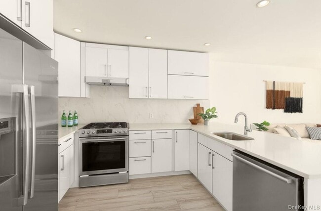 Building Photo - 14-50 110th St Unit S308