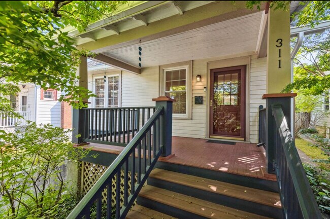 Building Photo - 311 Boyd Ave