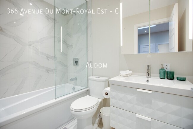 Photo - 366 Avenue du Mont-Royal E Unit C