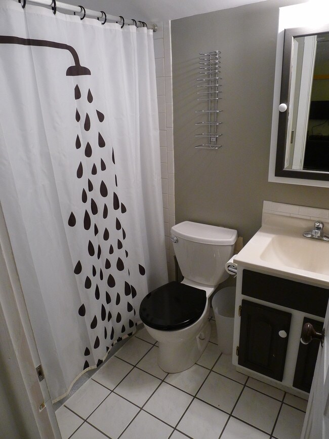 Photo - 1530 Pine St Unidad 3