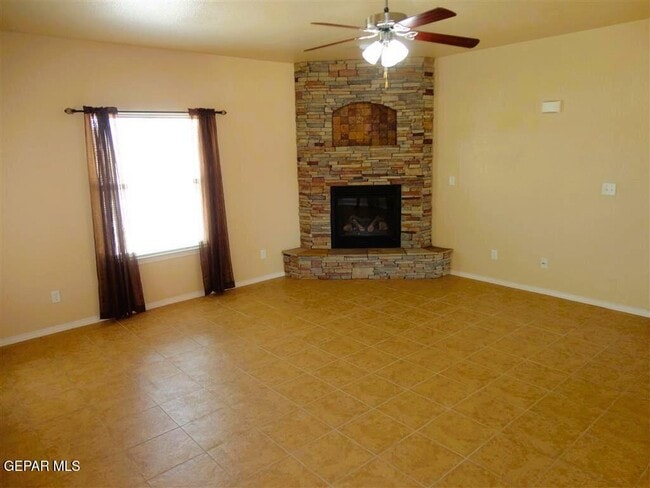 Photo - 3276 Leah Point Ln