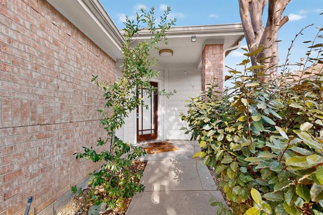 11529 Petunia Dr