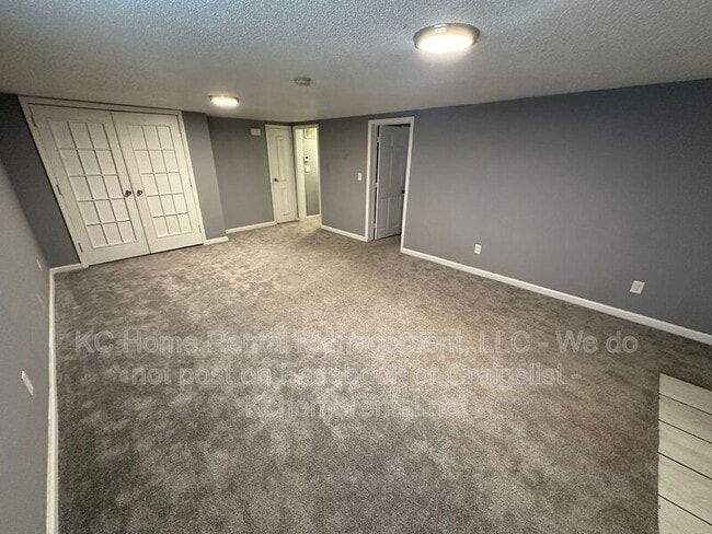 Photo - 5500 E 139 Terrace