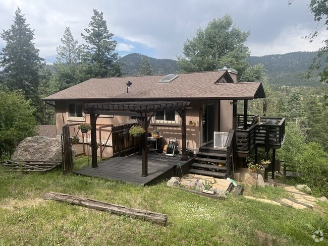 Building Photo - 10753 Mountain Ave Rental