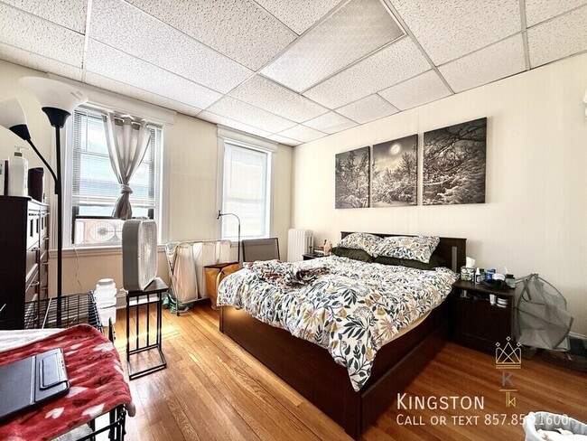 Photo - 1955 Commonwealth Ave Unit 5R