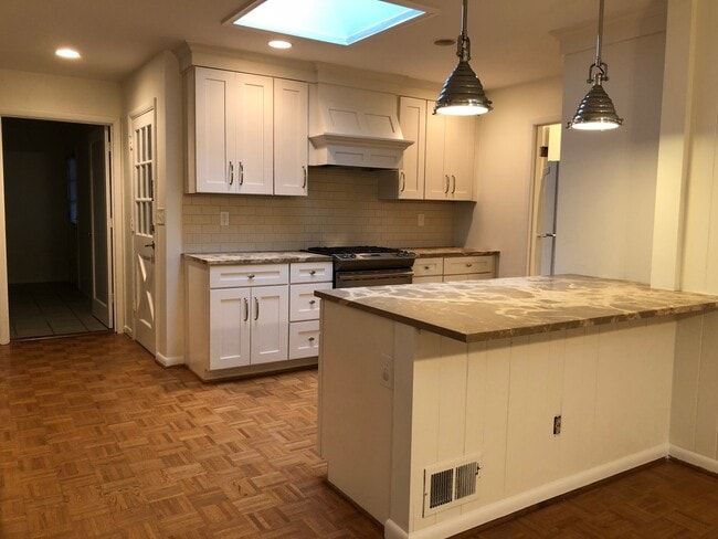 Photo - Renovated Brick Ranch in Oak Grove School District - Convenient to Emory & CDC