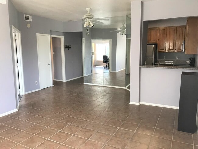 Building Photo - 2209 S Braeswood Blvd Unit 33G