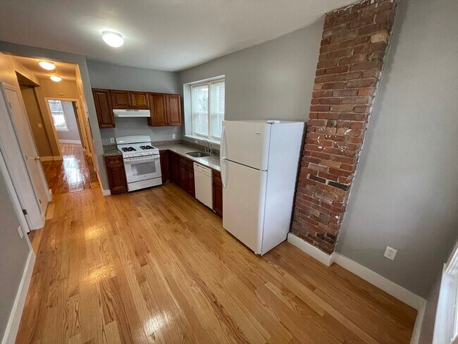 Photo - 1277 Massachusetts Ave Unit 2