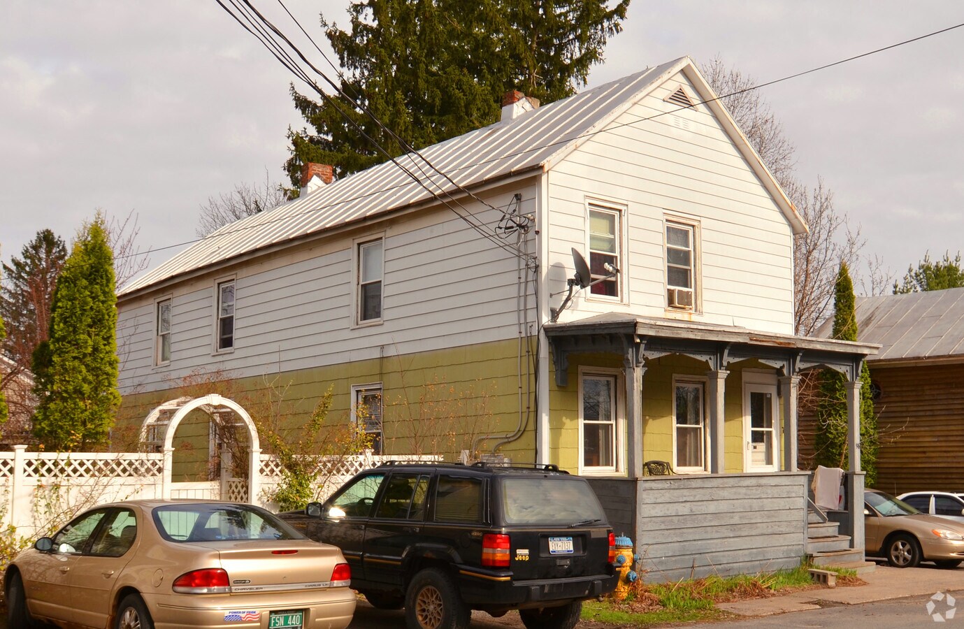Photo - 96 Walworth St