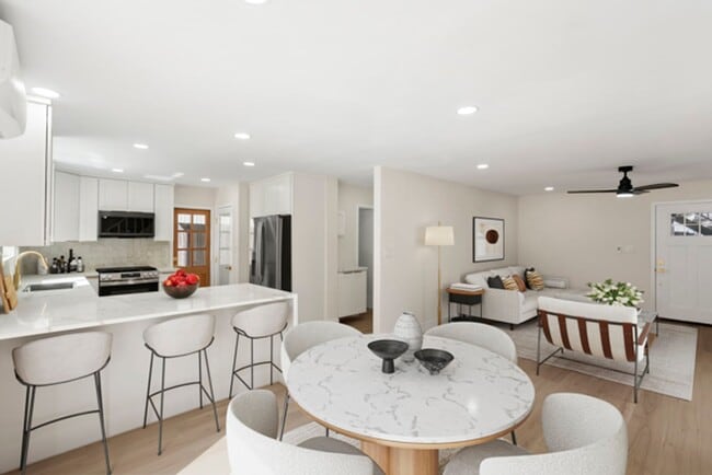 Photo - 3646 Curlew St Unit 1 - Main House