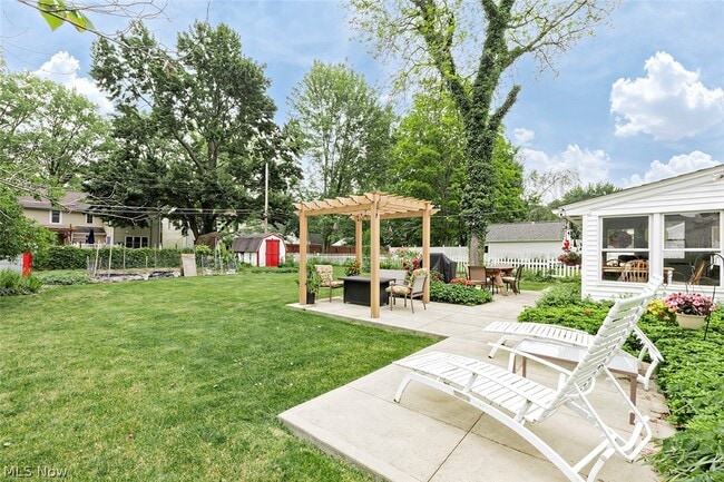 Photo - 8279 Westmoor Rd