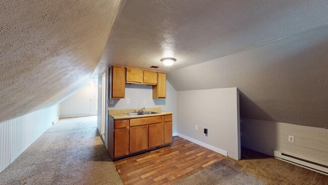 Building Photo - 3339 W.84th Unit 3rd Floor