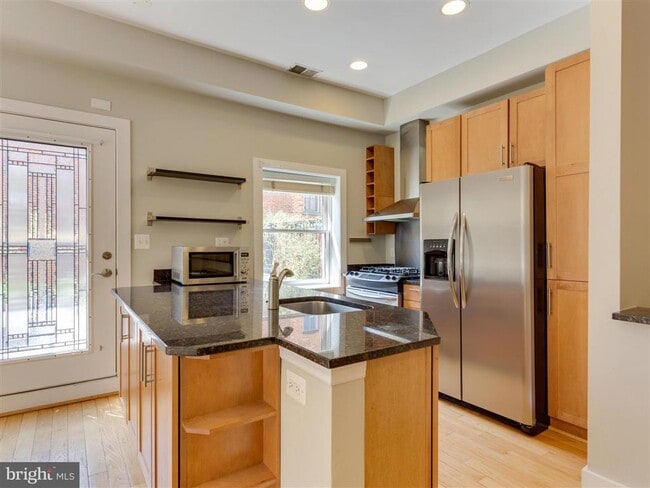 Photo - 500 M St NW Unit 3