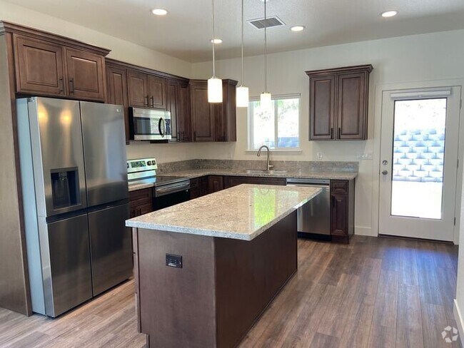 Building Photo - Built 2023 NW Reno 3 Bedroom House - Downs...