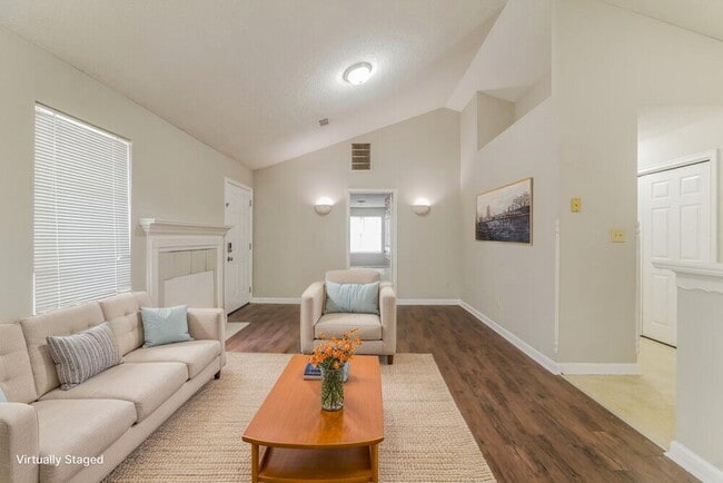 Photo - 1464 Cain Ct