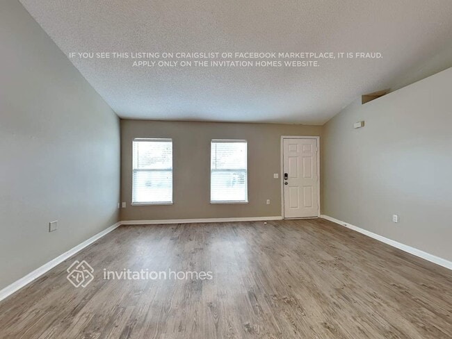 Photo - 5882 Windridge Dr