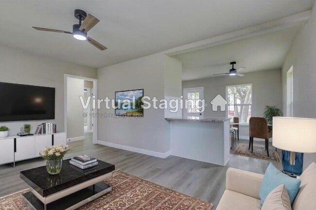 Photo - 1109 13th St N