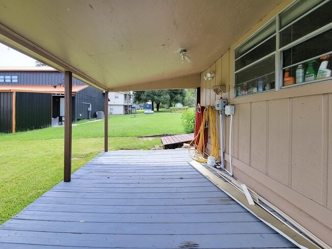 Building Photo - 50 Sportsman Trail