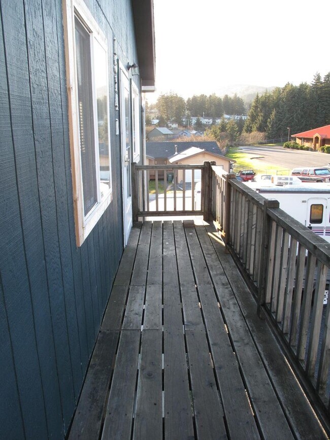 1514 Lynden Way House House Rental in Kodiak, AK