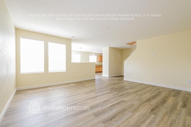 Photo - 729 Canyon Ln